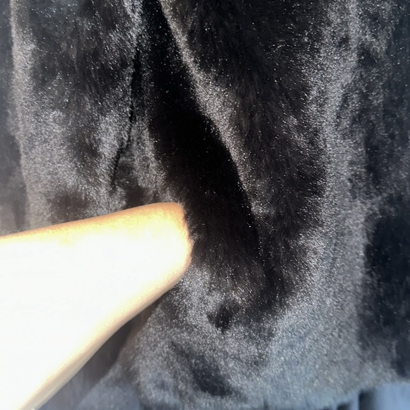 NWT JOUJOU BLACK FAUX FUR WOMEN JACKET / COAT - Picture 7 of 15
